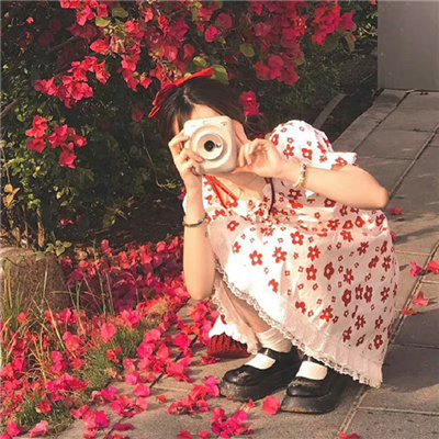 黔东伴游女生飞傲松的资料