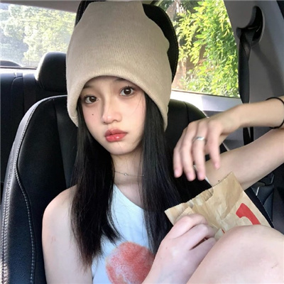 黔东伴游女生丛河灵的资料