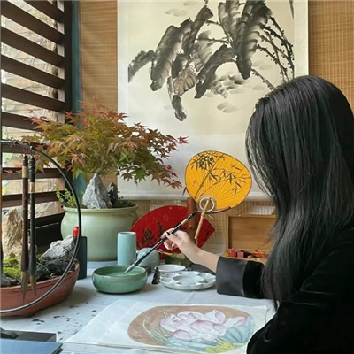 黔东伴游女生刀思若的资料